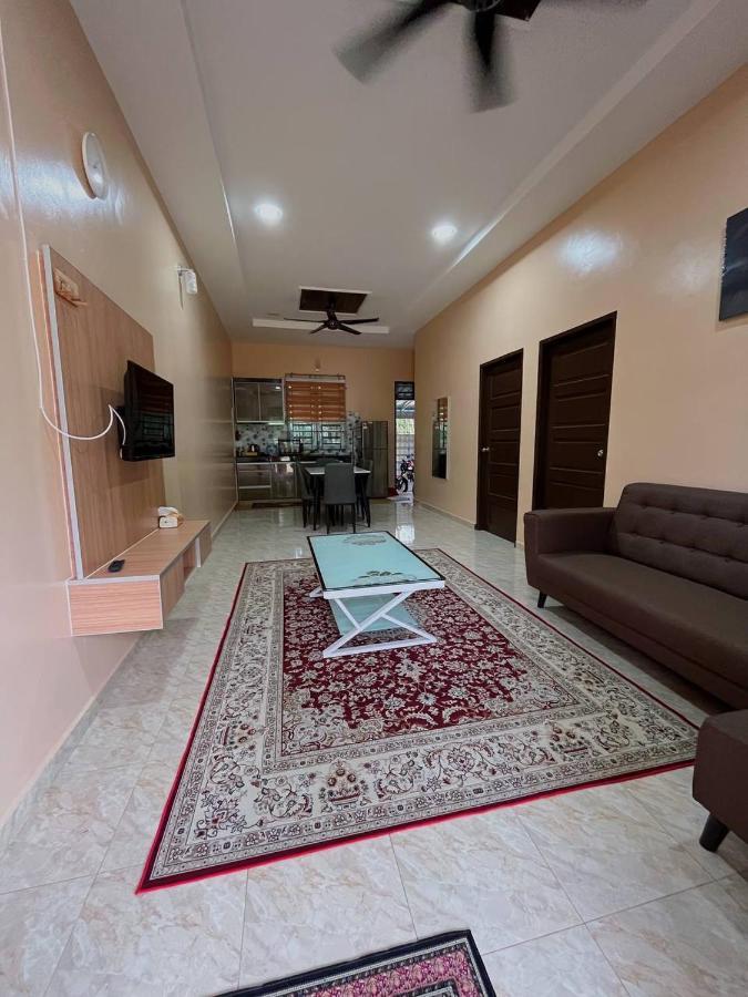 Nsjay Guest House Kampong Gong Balai Buitenkant foto