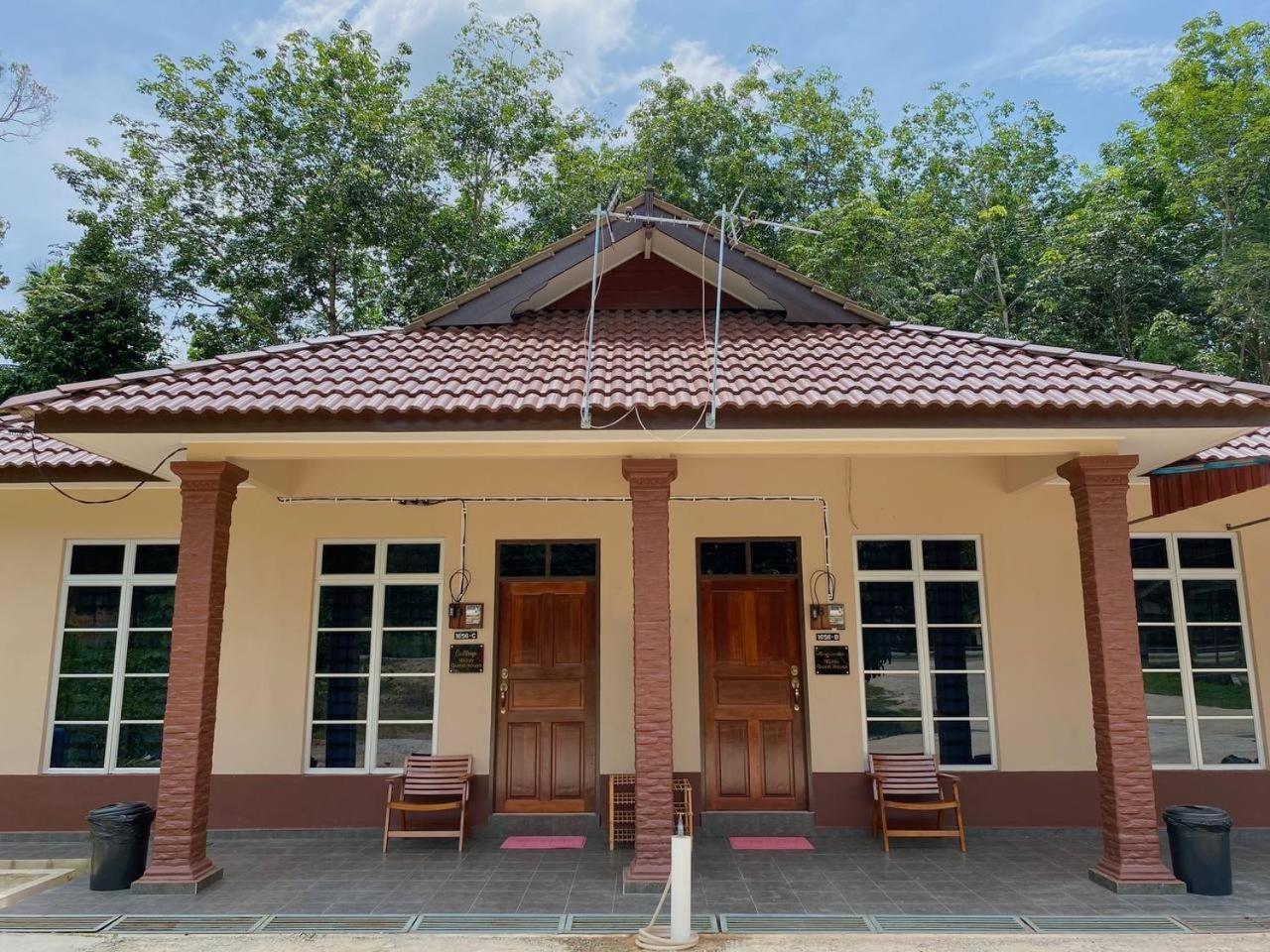 Nsjay Guest House Kampong Gong Balai Buitenkant foto