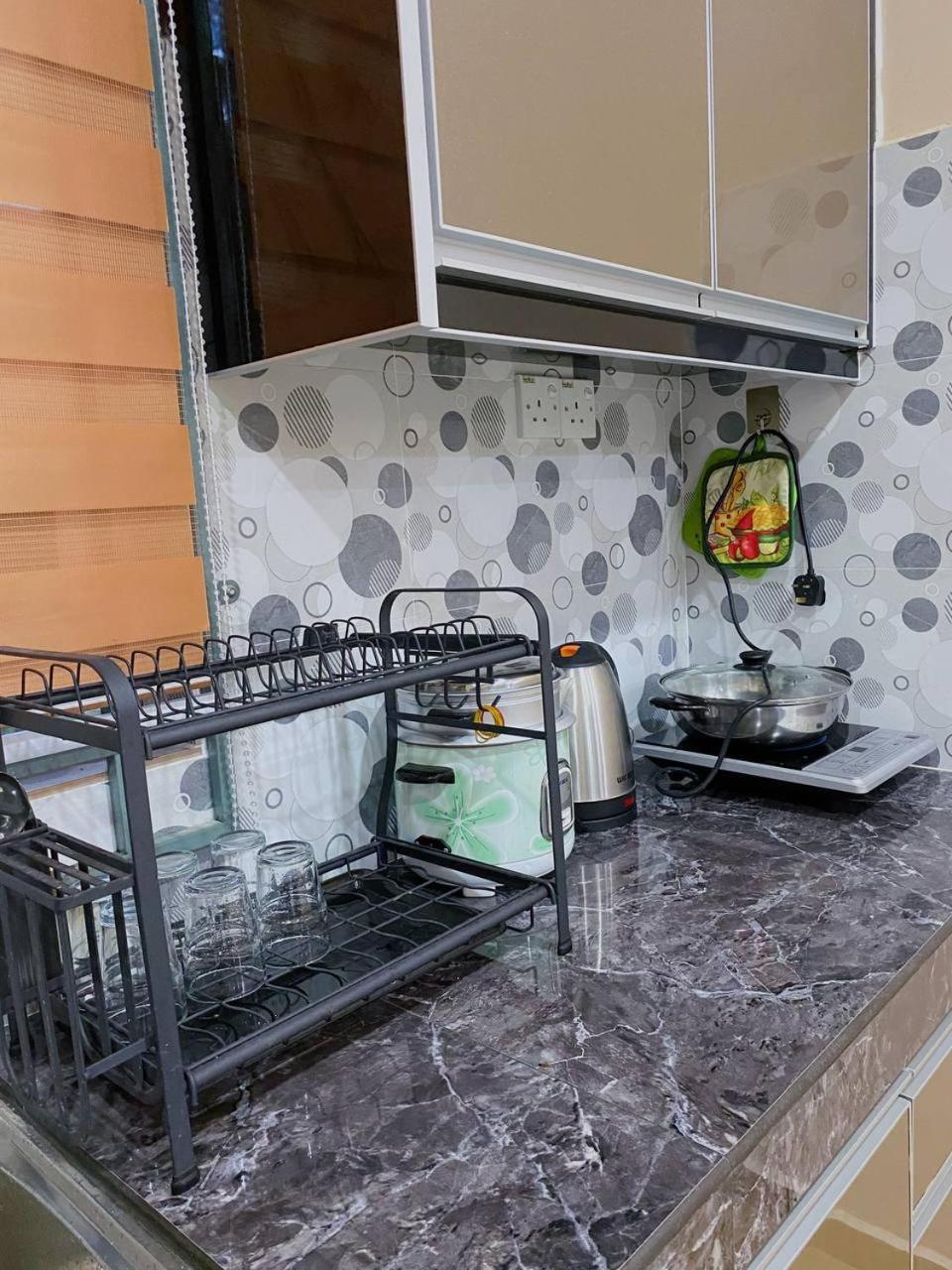 Nsjay Guest House Kampong Gong Balai Buitenkant foto