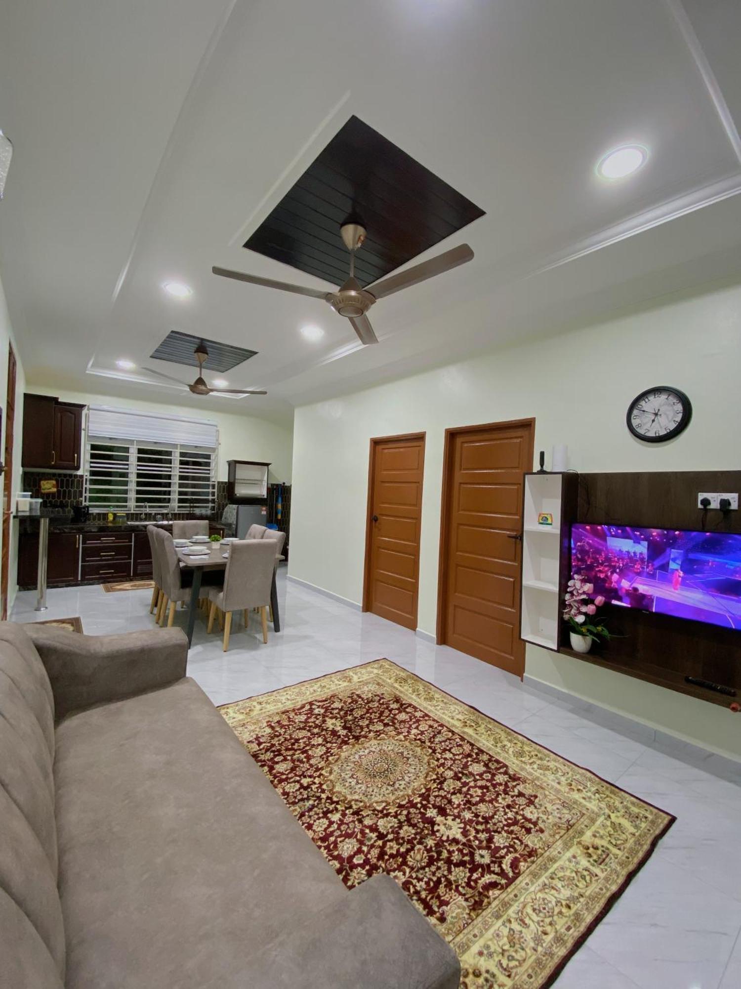 Nsjay Guest House Kampong Gong Balai Buitenkant foto