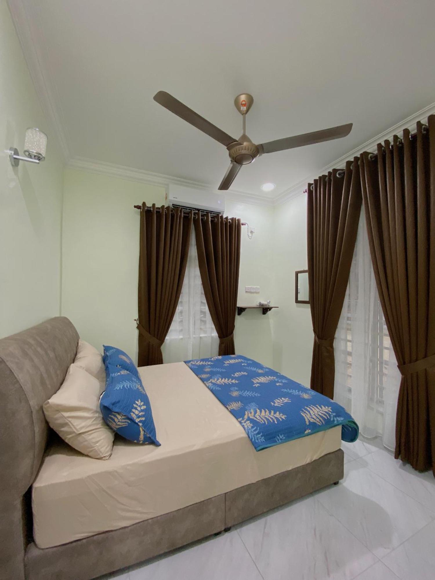 Nsjay Guest House Kampong Gong Balai Buitenkant foto