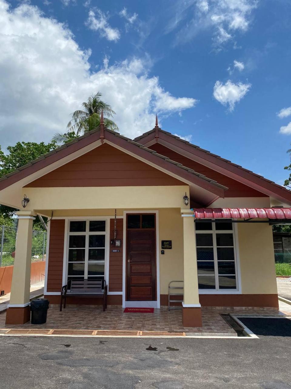 Nsjay Guest House Kampong Gong Balai Buitenkant foto